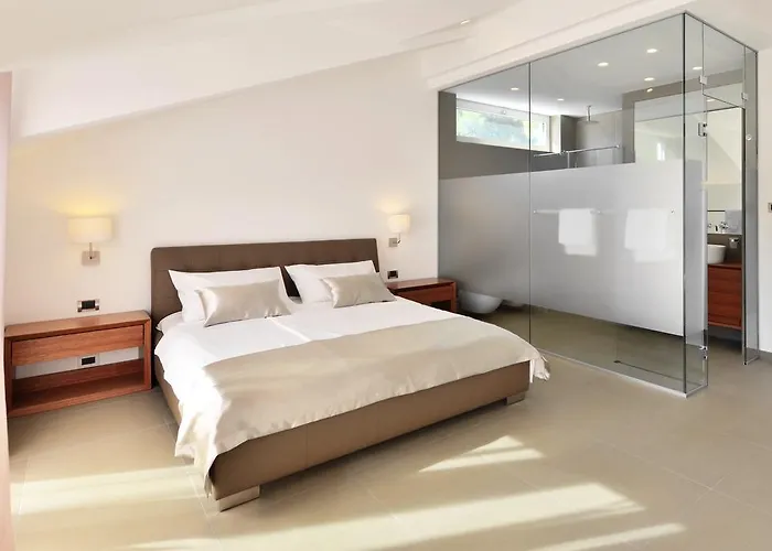Apartment Chiponsky One - 5 Star Beachfront *