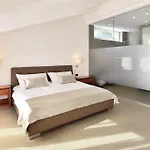 Apartment Chiponsky One - 5 Stars Beachfront *