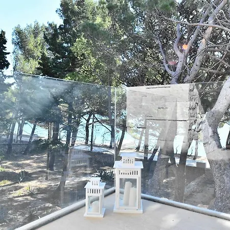 Apartment Chiponsky One - 5 Stars Beachfront
