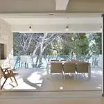 公寓 Chiponsky One - 5 Star Beachfront 波尔