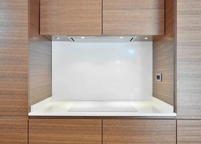 Daire Chiponsky One - 5 Star Beachfront